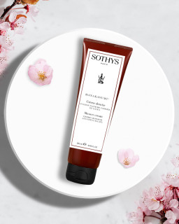 Crema doccia fiori di ciliegio e loto, detergente corpo Sothys