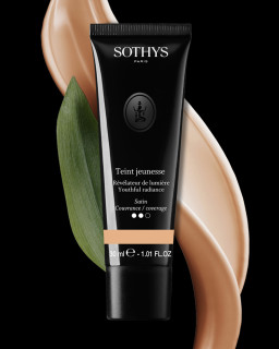 Fondotinta liquido Sothy, skincare anti age a lunga durata