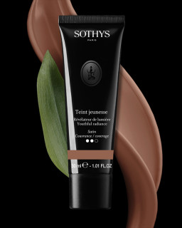 Fondotinta liquido Sothy, skincare anti age a lunga durata